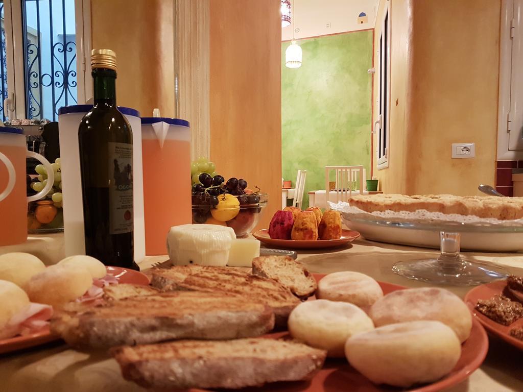 Sant'Agostino Suites & Rooms マツァーラ・デル・ヴァッロ エクステリア 写真